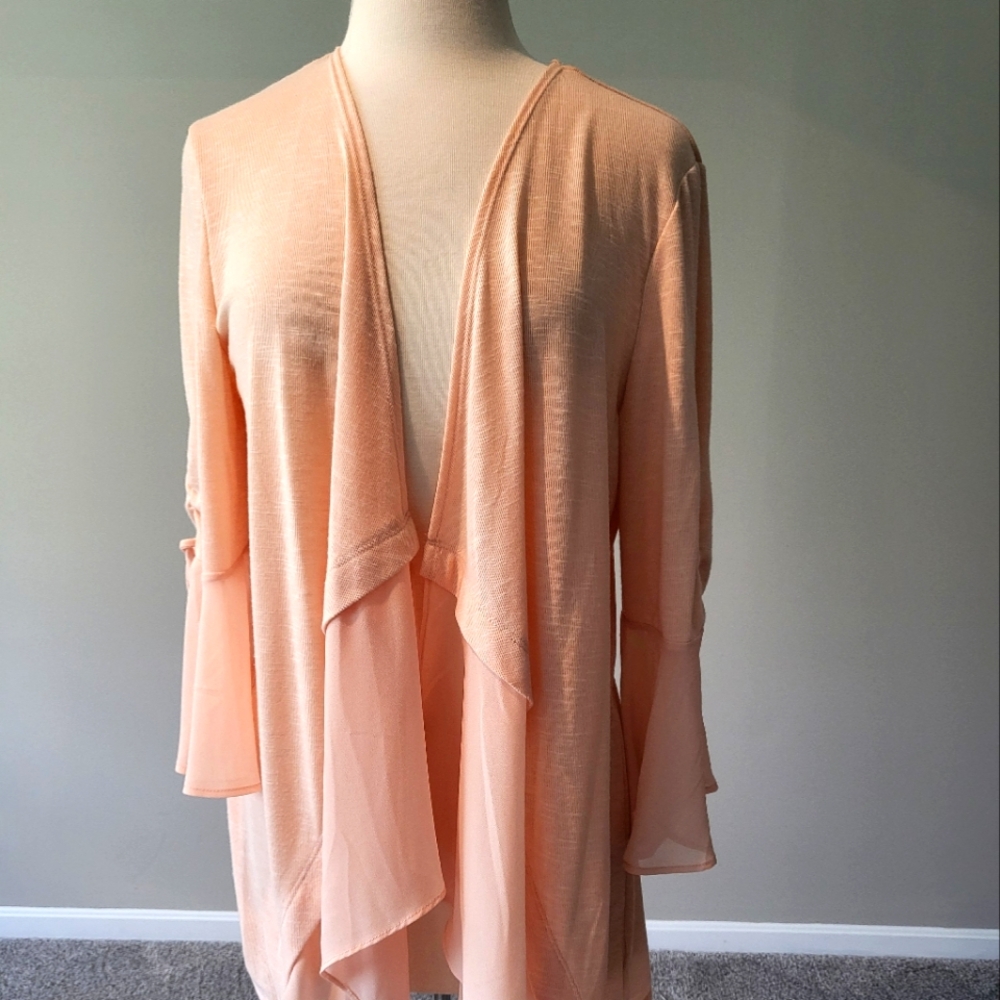 JM Collection – Soft Peach Open Flowy Topper w/Sheer Ruffle Split Sleeves (XXL)